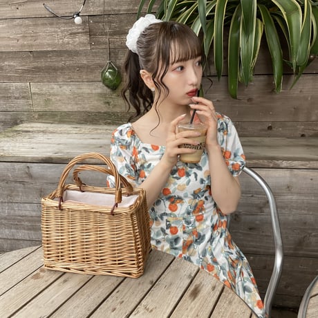 ガーデンフラワーミディワンピース