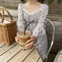 フラワーフレアワンピース