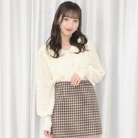 レースカラーラッフルトップス