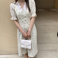 ラメフラワーレースワンピース
