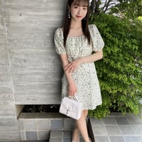 フラワープリントミニワンピース