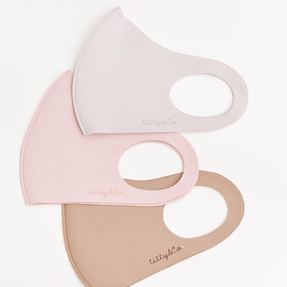 5fd9a2d94f44303b7394ff87