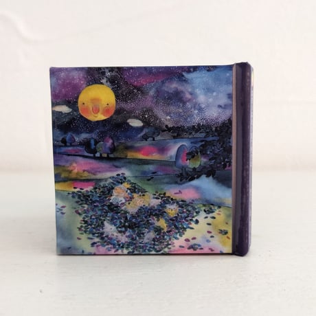 手のひらサイズの豆絵本♪工作キット「ねむいねむいおつきさま」／mamenowa