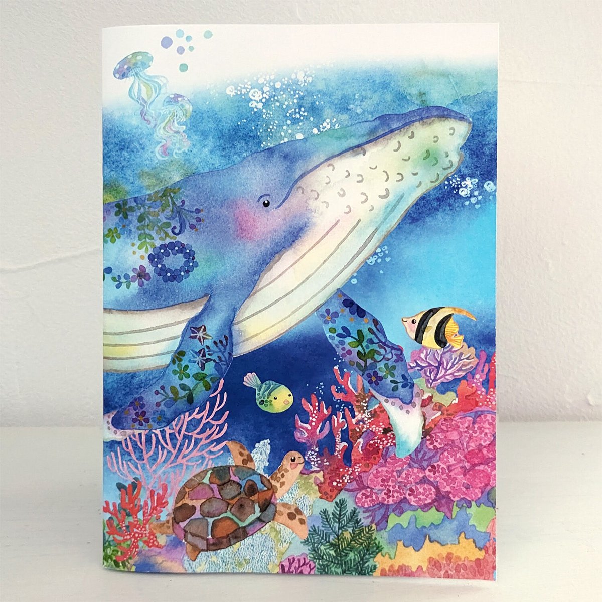 クジラとサンゴの刺繍タペストリー クジラとサンゴの刺繍タペストリー