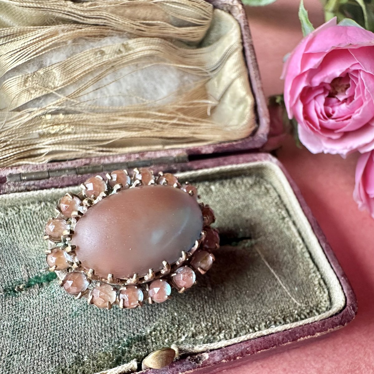 【濃色】アンティーク　サフィレット　ブローチ　エトワール 濃色】アンティーク サフィレット ブローチ エトワール 濃色