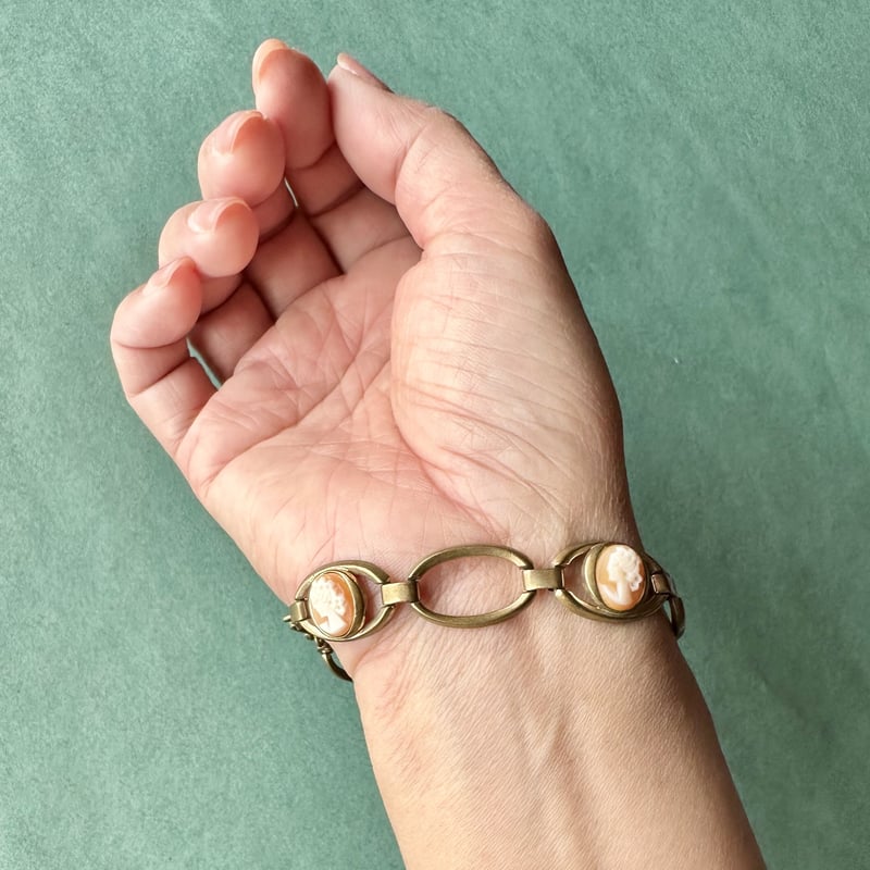 シェルカメオ11個のブレスレット☆シルバー☆アンティーク