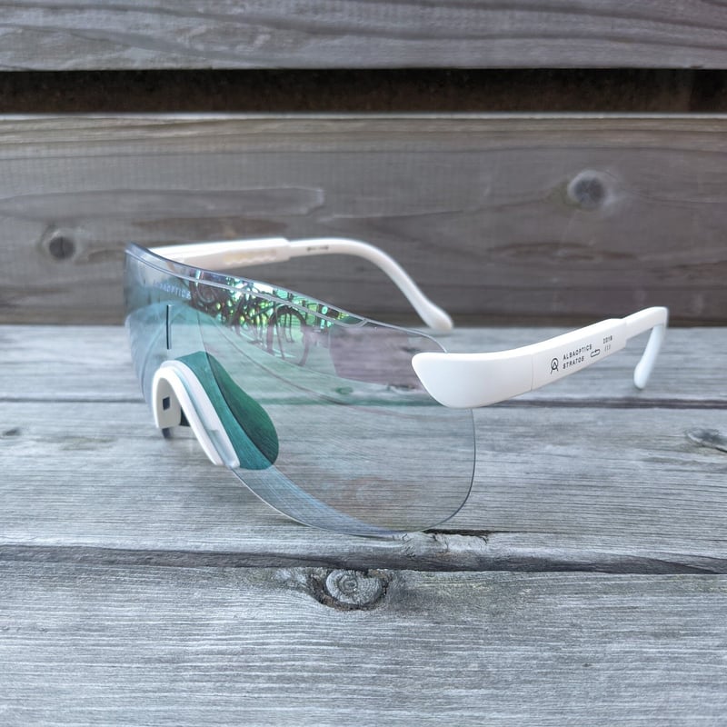 ALBAOPTICS STRATOS 調光レンズ