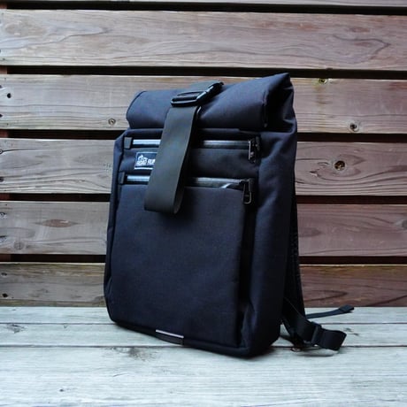- ROADRUNNERBAGS -  MSmall Roll Top Backpack-Pro [Black]