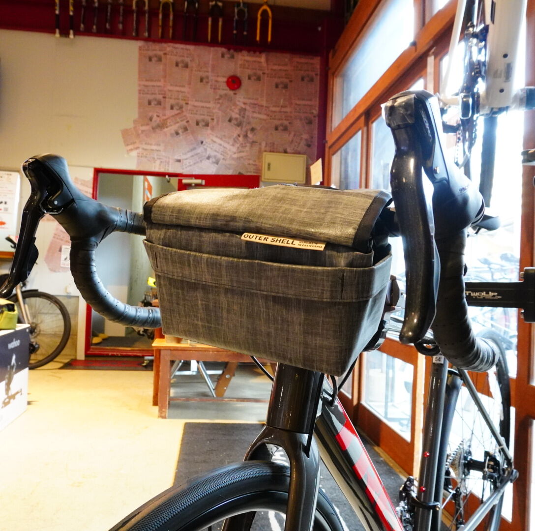 Café du Cycliste カフェドシクレステ 大型サドルバッグ 10L Café du Cycliste サドルバッグ ブラック カフェドシクレステ 【公式通販】