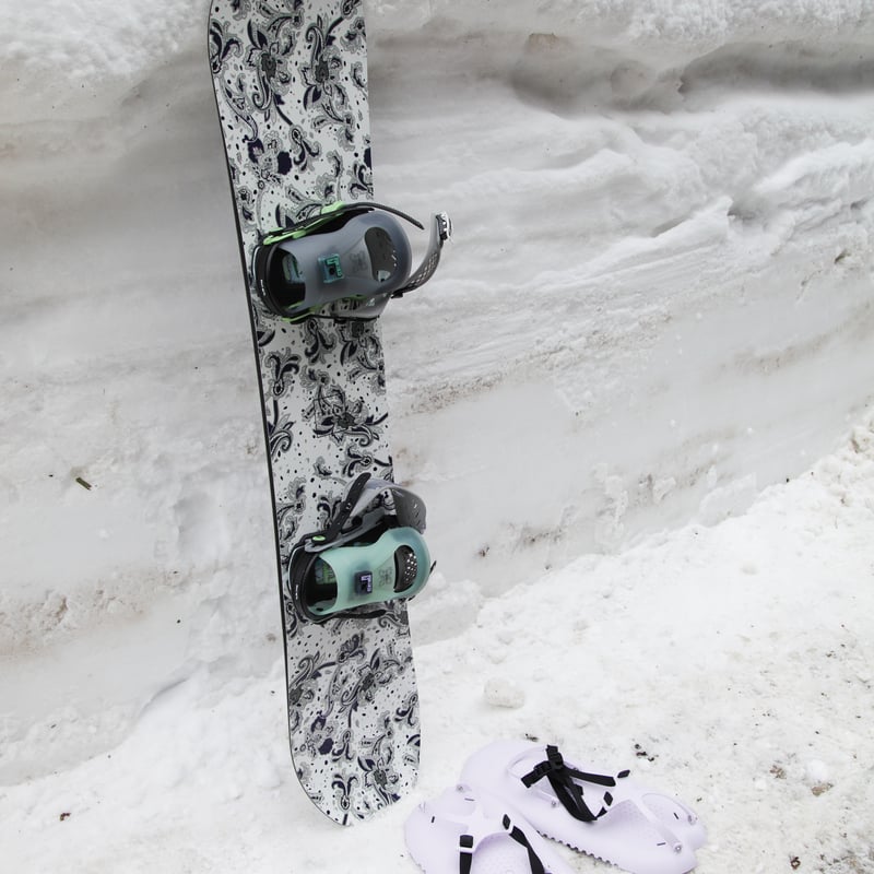 TWELVE STREET JACK 25-26 | STEEZ CREATIVE STAND