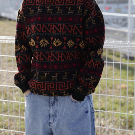 MAGENTA  PERU KNIT CREWNECK - Black