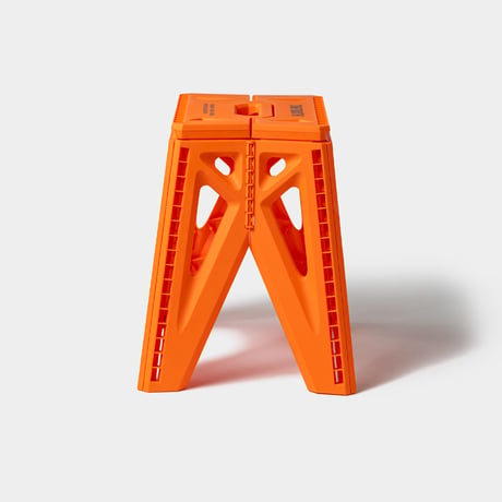TIGHTBOOTH  LABEL LOGO FOLDING STOOL