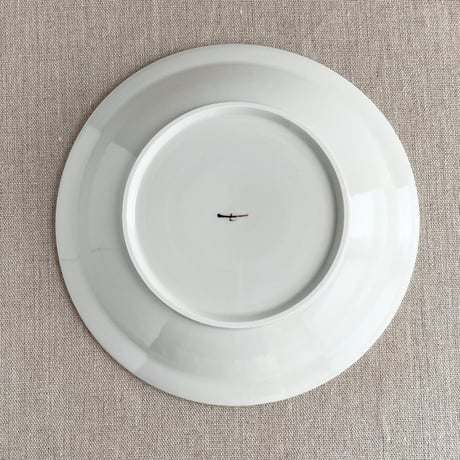 猫と果実の７寸皿（白、茶白）