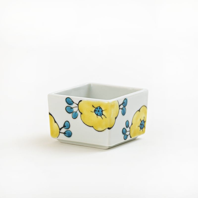 色絵牡丹枡小鉢 | nao uchimura 内村七生