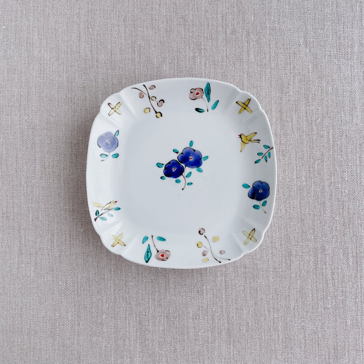 内村七生 小鳥花散らし パン皿 未使用 小鳥花散らしパン皿（大） |