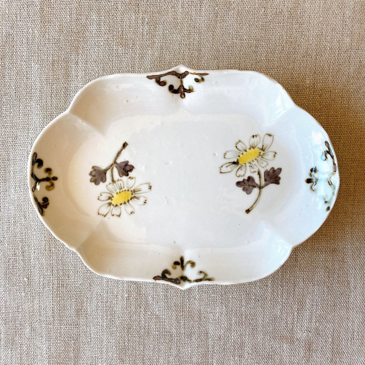 マーガレット雲形皿 | nao uchimura 内村七生