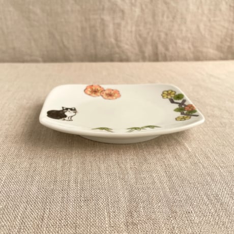 松竹梅とハチワレ菓子皿