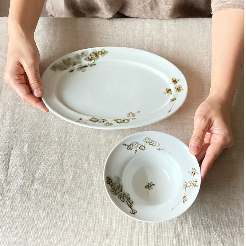 ライラック楕円皿 | nao uchimura 内村七生