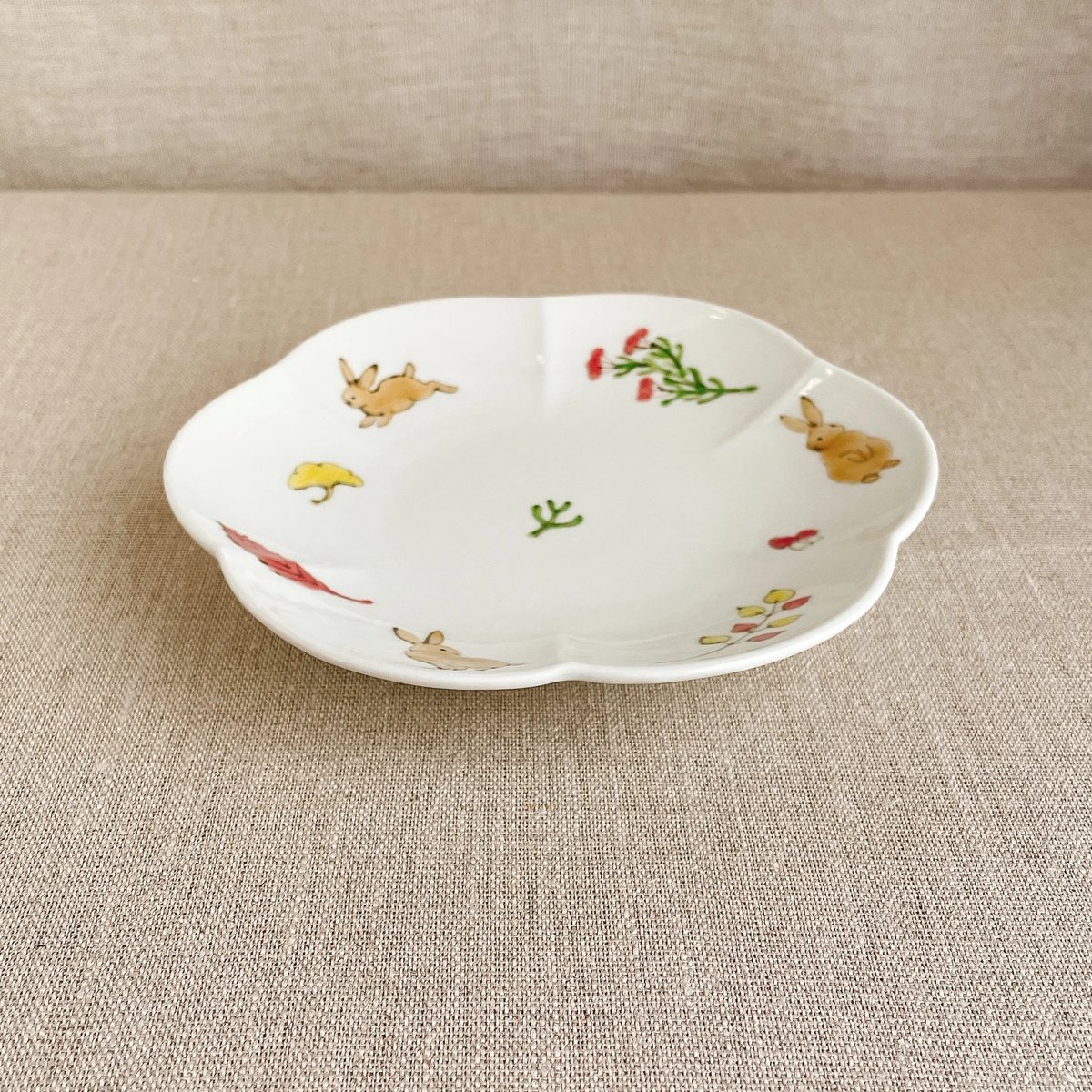 うさぎ輪花皿 | nao uchimura 内村七生