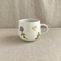 木いちごと鳥マグカップ