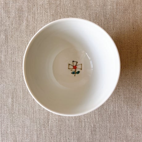 小鳥花散らしヨーグルトカップ