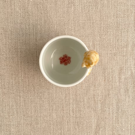 茶白猫おちょこ