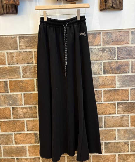TRANOI.　トラノイ TORAステッチフレアスカート　214J513 本州送料無料！
