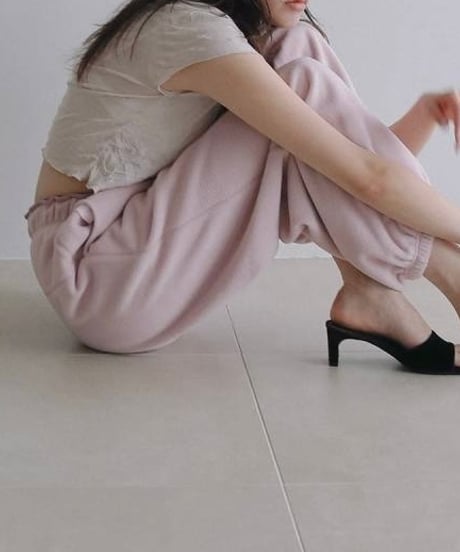 anuke アンヌーク　Squaretoe Velour Mule　62611027