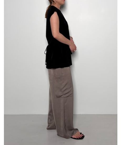 CHIGNON　シニヨン　 サテンポケットパンツ 3653-353MK