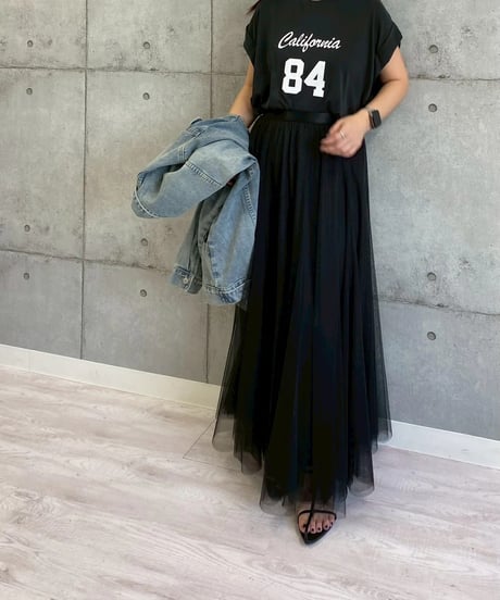 ROSIEE　ロージー　ソフトな風合いフロッキー肩タックプリントTシャツ　R810304　2026NEWARIIVAL