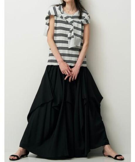 CHIGNON　シニヨン　ﾐﾆﾏﾙｸﾙｰﾈｯｸCDﾄｯﾌﾟｽ 9263-694GS (2026NEWARIIVAL)