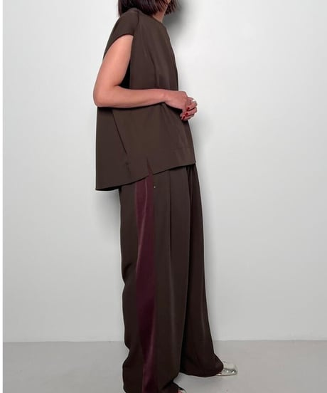 CHIGNON　シニヨンラインタックパンツ　3753-331KK　　本州送料無料！