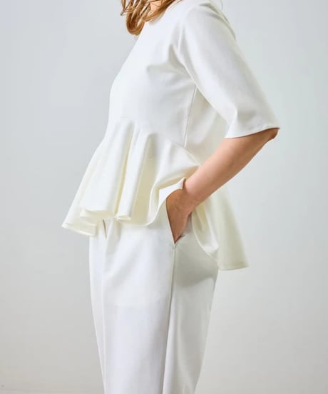 Mewl　ミュール　CHIGNON　シニヨン　アシメペプラムTOPS 　M262-88057
