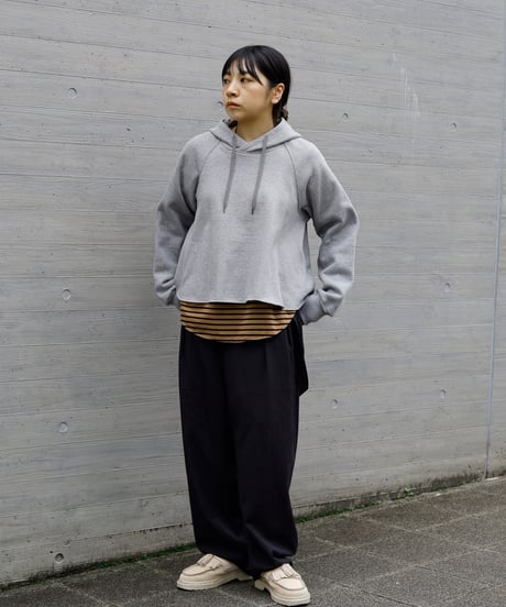 Garance et VioLette　AMU　アムー　ショートフレアパーカー　24235-1846Z