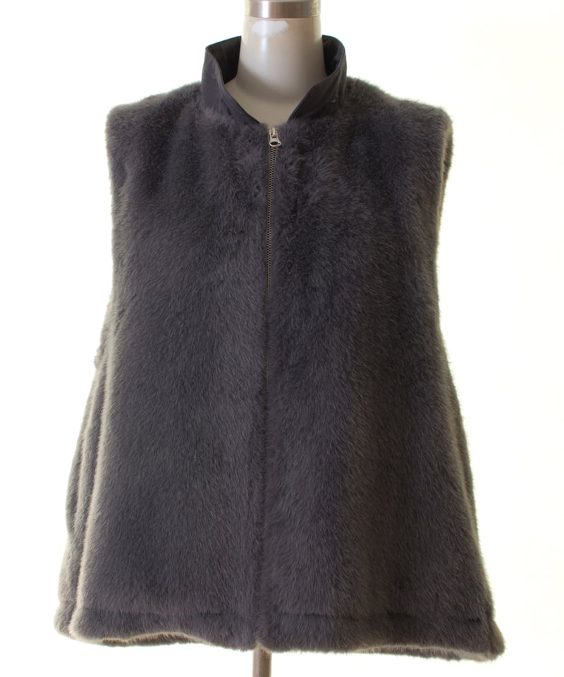 美品◇ MARIED'OR マリードール フード付き ファーベスト 黒 fit=scale-down,w=1200