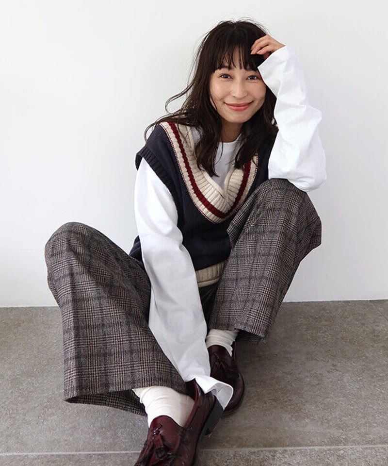 新品未使用CREDONAチルデンニットベスト　クレドナ　秋冬 CREDONA クレドナ チルデンニットベスト | Deargo