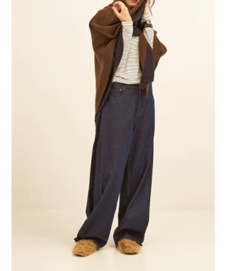 YENN　イエン　SIDE PLEATED DENIM