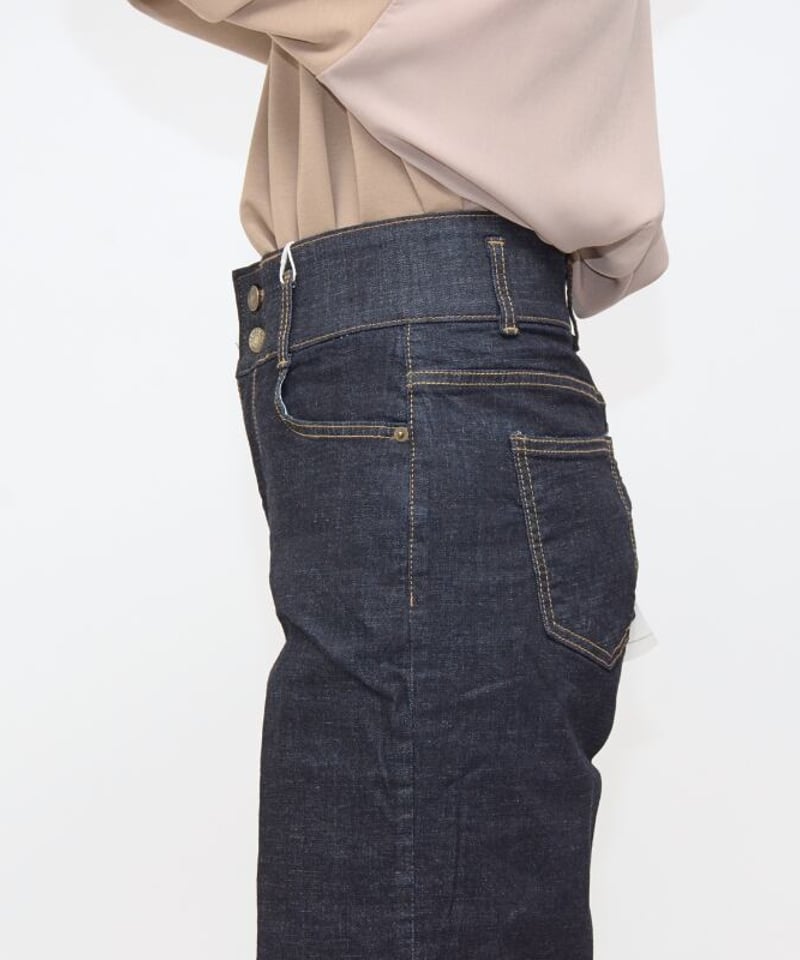 再再入荷】Praia プライア 神デニム！！ハイウエストセミワイドデニム