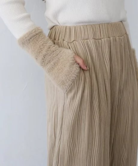 リプセルフカットパンツ