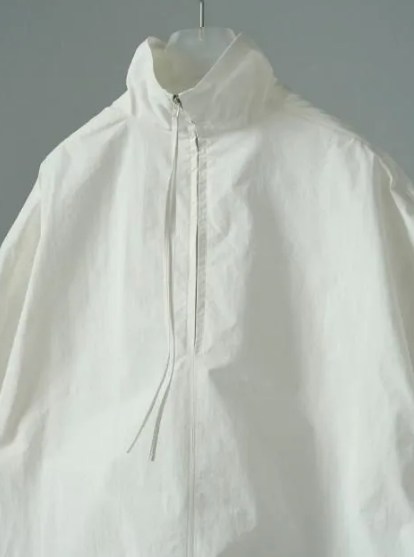 anuke アンヌーク Highneck Over Blouse Highneck Over