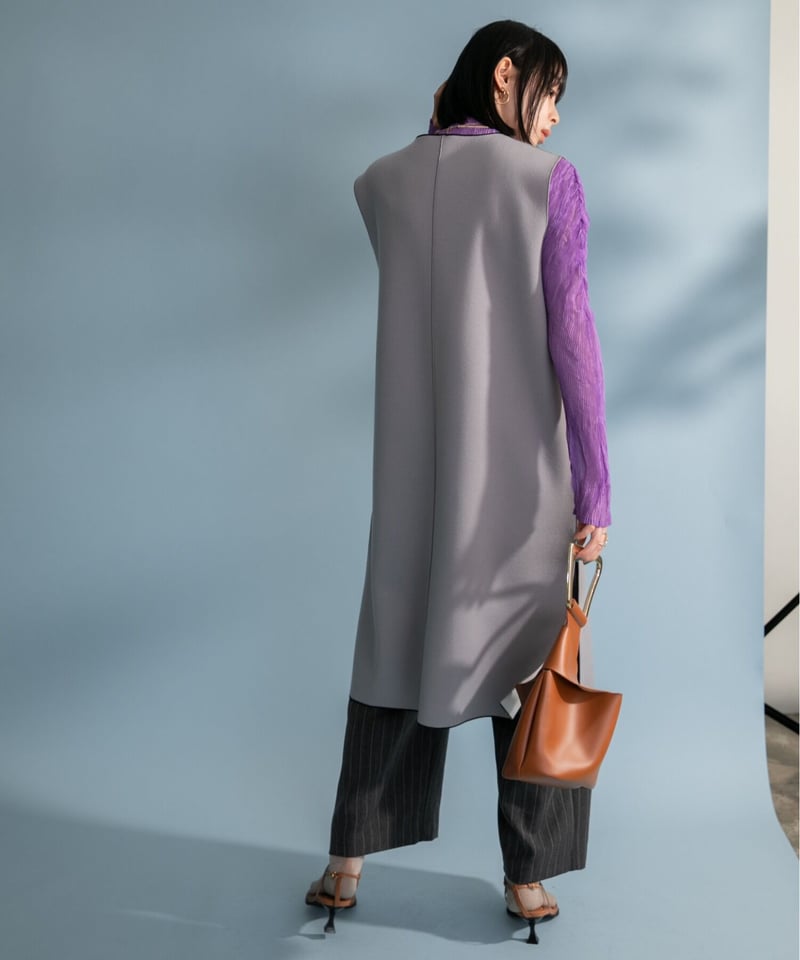 新品　今季AW 新作　エイミーロウ　2TEXバーボタン アイレットジレ　グレー