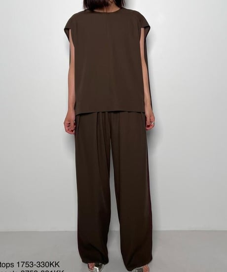 CHIGNON　シニヨンラインタックパンツ　3753-331KK　　本州送料無料！