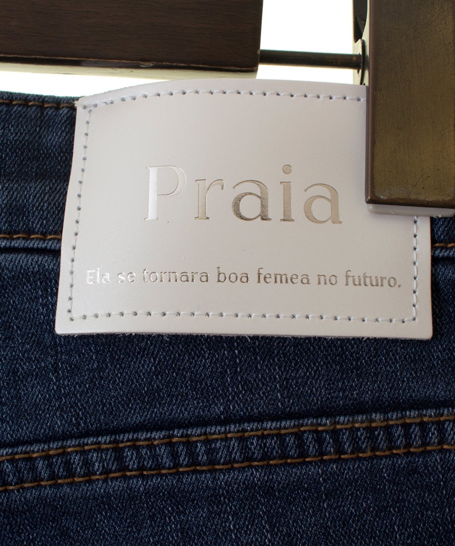 61a4409d3475ed10940250a6