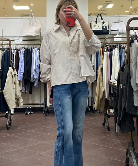 TRANOI.　トラノイ ストレッチフレアデニムパンツ 242R501 2026NEWARIIVAL