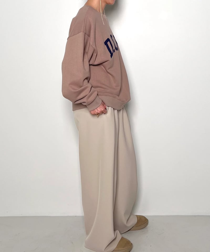 CHIGNON シニヨン カレッジビッグロゴスウェット 8454-101KK