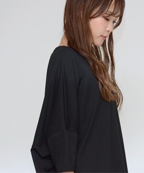 Praia　プライア ドルマンコクーンカットソー LER-2545