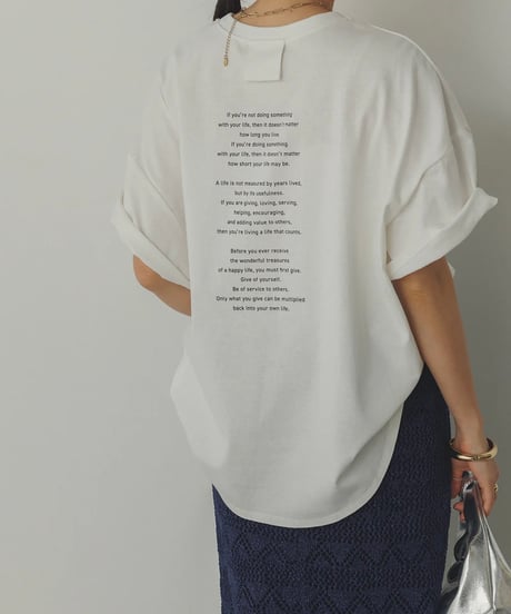 後ろロゴドルマンTシャツ