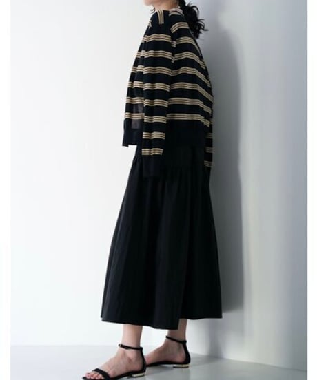 CHIGNON　シニヨン　ﾐﾆﾏﾙｸﾙｰﾈｯｸCDﾄｯﾌﾟｽ 9263-694GS (2026NEWARIIVAL)