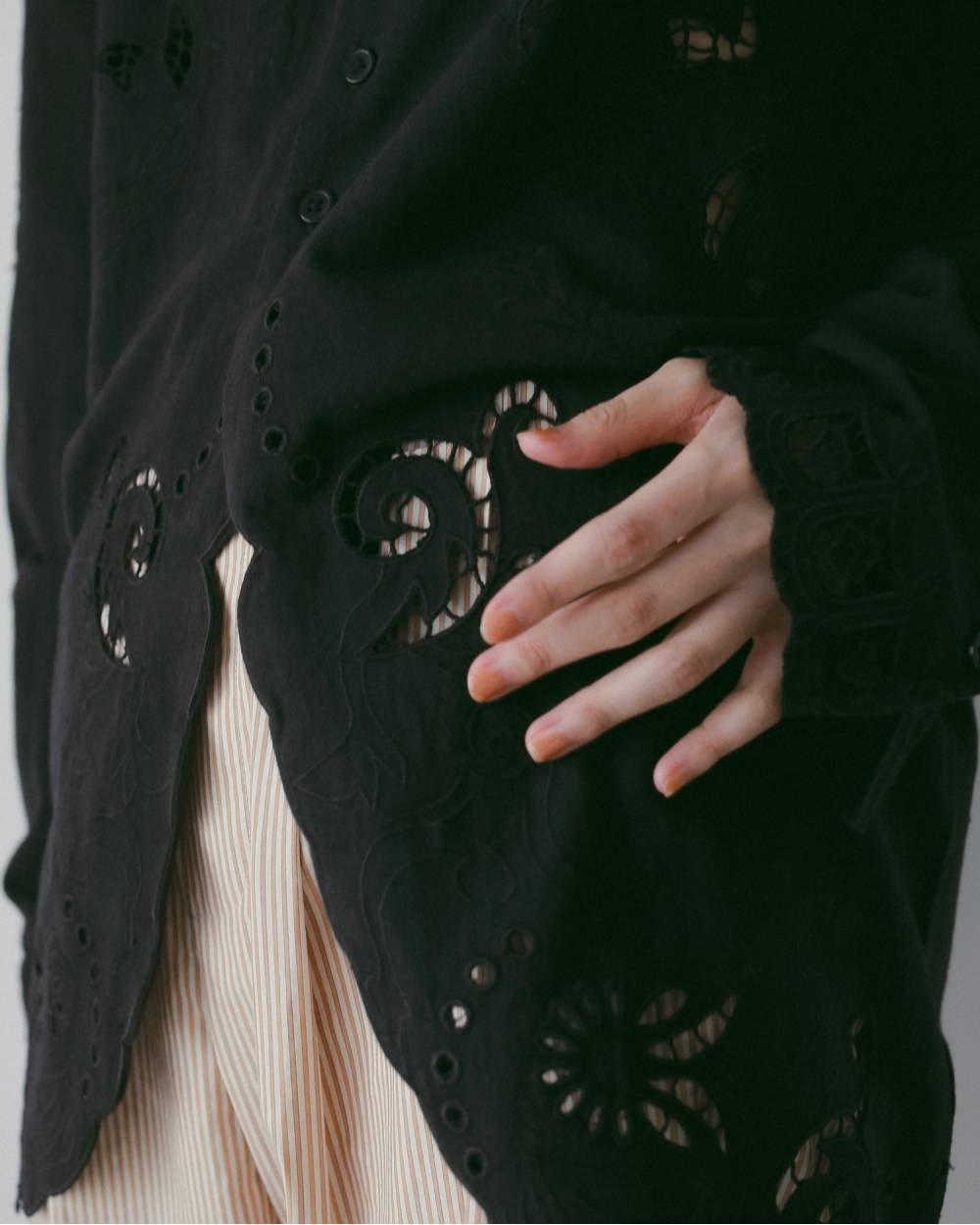 anuke アンヌーク Cutwork Opencollar Shirts 62610418