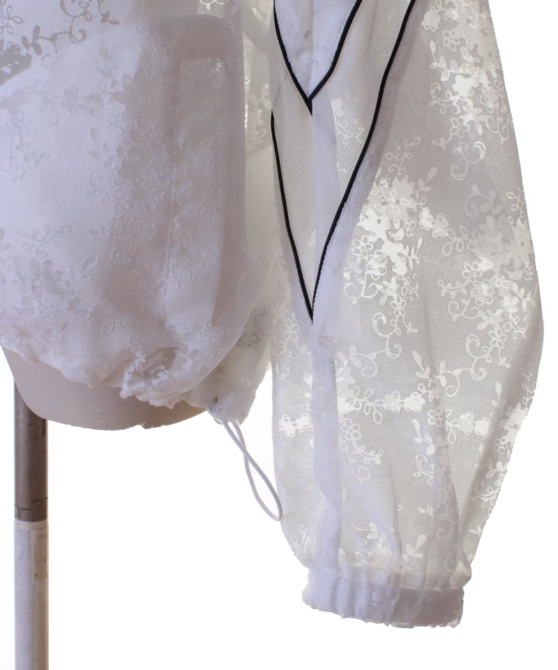 ★現在販売中新品★SYSORUS★レースジップブルゾン★ anana★ anana（アナナ） シアー ブルゾン a79-007 3D刺繍 レース 7分袖